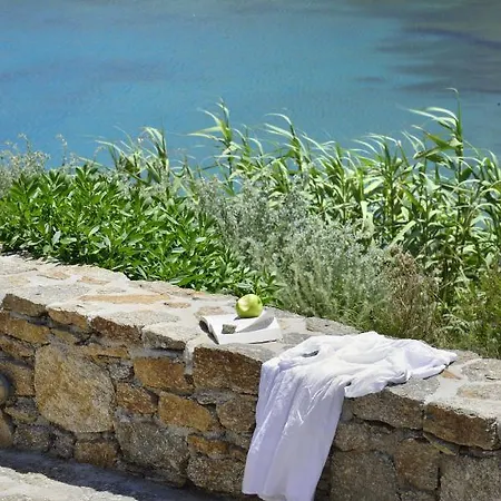 Simone In Mykonos